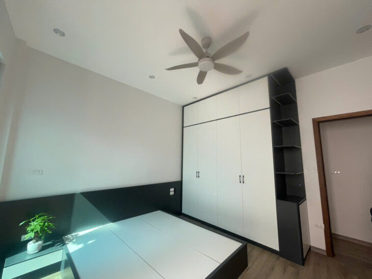 CHÍNH CHỦ CẦN TIỀN BÁN GẤP CĂN NHÀ PHỐ VĂN TRÌ QUẬN BẮC TỪ LIÊM 35 m2 x6 TẦNG THANG MÁY NHỈNH 7 TỶ