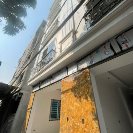 CHỦ CẦN BÁN GẤP CĂN NHÀ PHỐ ĐẠI CÁT QUẬN BẮC TỪ LIÊM 36 m2 x5 TẦNG THANG MÁY NHỈNH 5 TỶ Ô TÔ KD CHỦ CẦN BÁN GẤP CĂN NHÀ PHỐ ĐẠI CÁT QUẬN BẮC TỪ LIÊM 36 m2 x5 TẦNG THANG MÁY NHỈNH 5 TỶ Ô TÔ KD