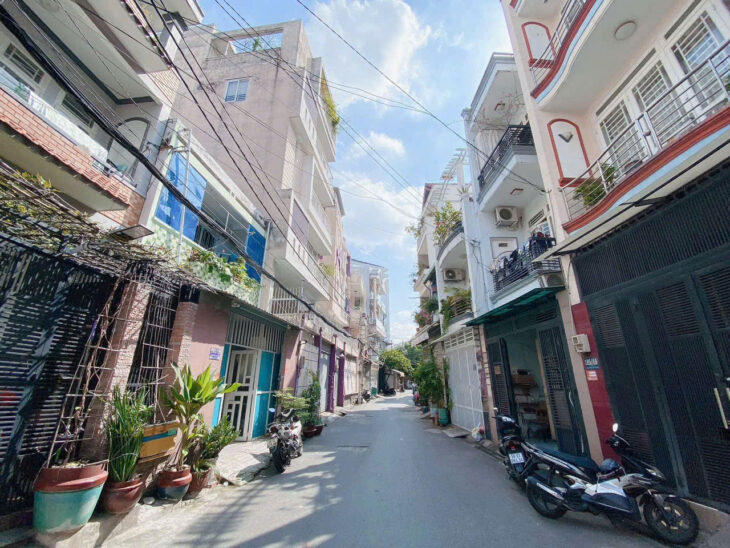 BÁN NHÀ 4 TẦNG, 4 PN, 3 WC, NGÕ LẠC LONG QUÂN, TÂN BÌNH – 5.7 TỶ – SỔ ĐỎ
