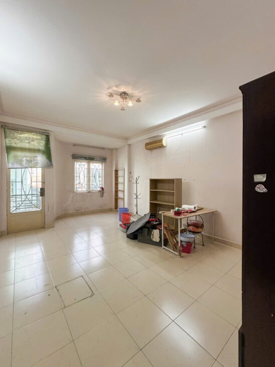 HẠ CHÀO 1.5 TỶ , BÁN NHÀ SÁT MT CÁCH MẠNG THÁNG 8 – Q.10 68M2 NỞ HẬU – 6,9 TỶ .