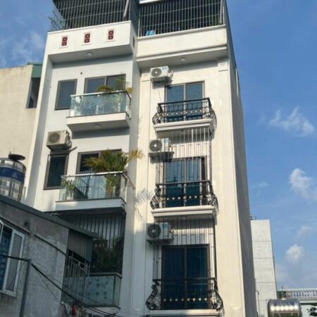 Bán nhà phố Mậu Lương-Hà Đông, DT 30m2 x 5T, MT 3.3m , dân xây, view hồ, ô tô đỗ. Giá 5.3 tỷ Bán nhà phố Mậu Lương-Hà Đông, DT 30m2 x 5T, MT 3.3m , dân xây, view hồ, ô tô đỗ. Giá 5.3 tỷ