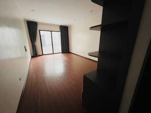 NGUYỄN SƠN – LONG BIÊN – 50M2 x 6T – MT 4.1M – 12.8 TỶ – THANG MÁY – GARA Ô TÔ TRONG NHÀ