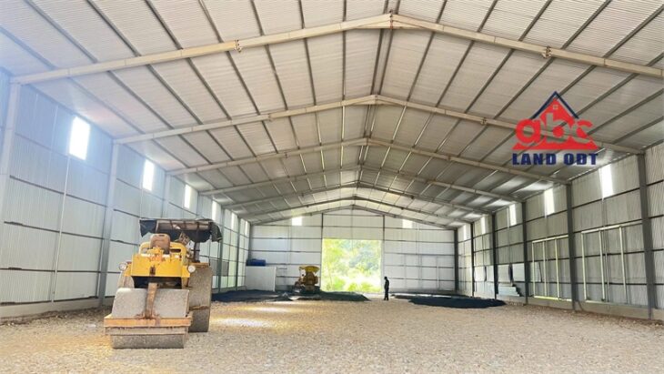 XT467 nhà xưởng , kho bãi. xa dân cư. điện 3fa. phục vụ SX ngày đêm lưu lượng xe lớn