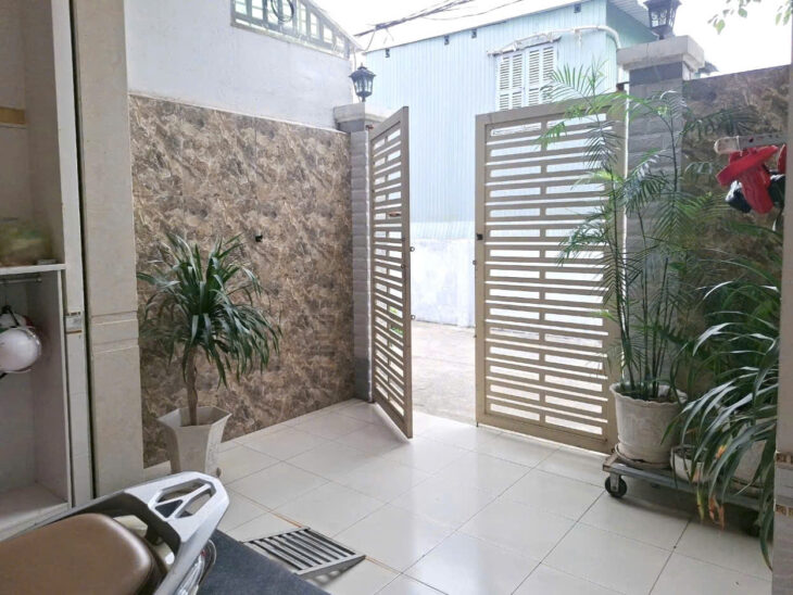 NHÀ Mới Đón tết, Đình Phong Phú, Q9, Đ ường 5m, DT 71m2( 4.3 x 16 ) x2 t, giá chỉ 4.85ty