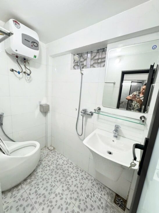 HIẾM CÓ – nhà lô góc 3 thoáng, dt 25m2 x 4 tầng – phố Tôn Đức Thắng – Đống Đa