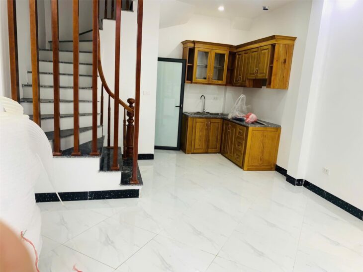 Bán nhà phố Phan Đình Giót- Hà Đông, gần ô tô đỗ, DT 34m2 x 5T, MT 4.5m . Giá 6 tỷ