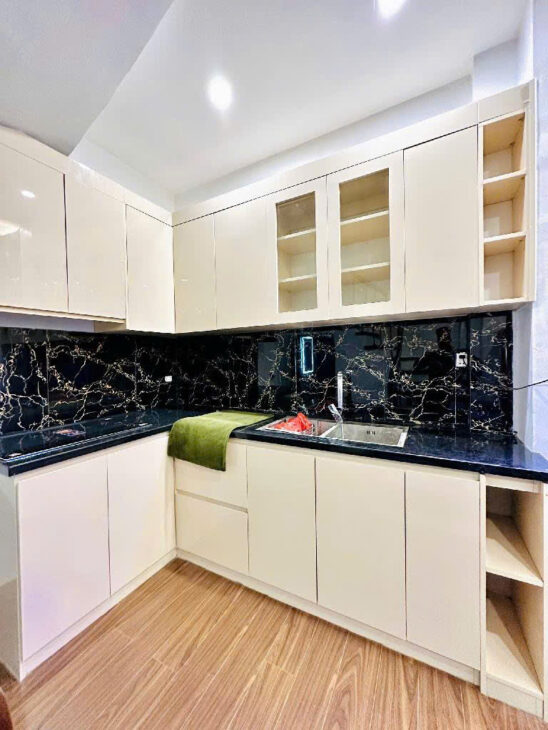 NHÀ PHỐ KIM NGƯU 29M2X4T 5.3 TỶ – OTO NGỦ TRONG NHÀ – THANG MÁY – KINH DOANH SANG