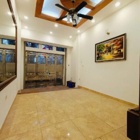 Bán Nhà Khuất Duy Tiến, Ngõ Thông, Ô Tô Vào Nhà, 73Mx5T 12 Tỷ Hơn