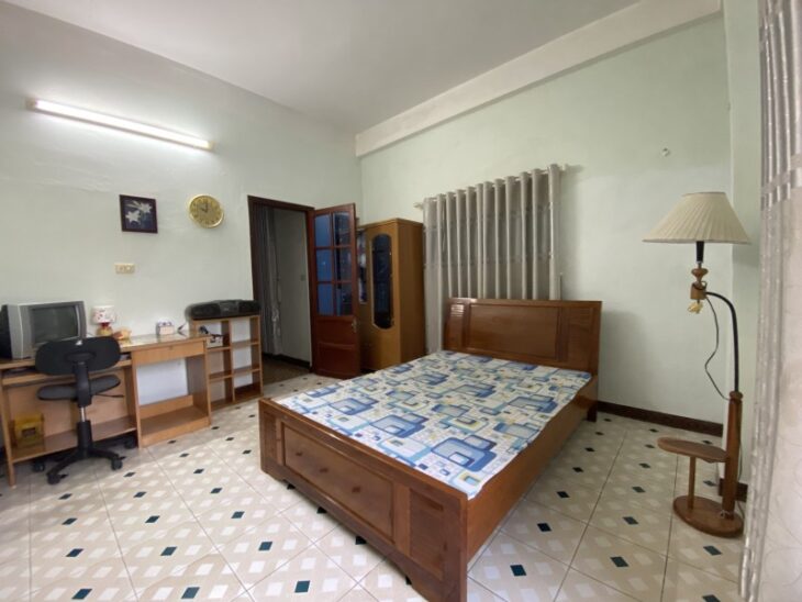 NHÀ 4 TẦNG KIÊN CỐ – Ô TÔ ĐỖ CỬA – TT HẢI CHÂU – SỔ NỞ HẬU 72M2 GIÁ HƠN 5 TỶ