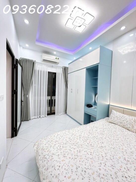 Bán nhà ngõ 173 Tam Trinh, Lô Góc đẹp, Nội Thất xịn, 31/40m², 3.73 tỷ