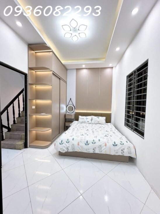 Bán nhà ngõ 173 Tam Trinh, Lô Góc đẹp, Nội Thất xịn, 31/40m², 3.73 tỷ