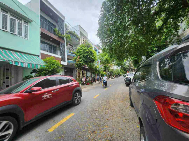 KHU VIP THĂNG LONG – BÁN NHÀ 4 TẦNG ĐẸP KIÊN CỐ HÒA CƯỜNG – GIÁ NHỈNH 5 TỶ NỞ HẬU TÀI LỘC