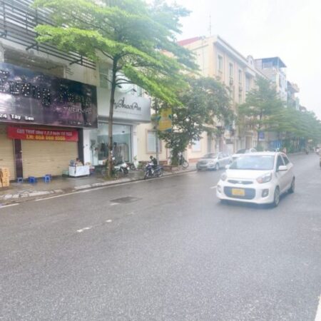 Nhà Mặt phố TÂY SƠN, ĐỐNG ĐA, Lô Góc, 45m2 6T MT 6m, Giá rẻ chỉ 15.5 TỶ