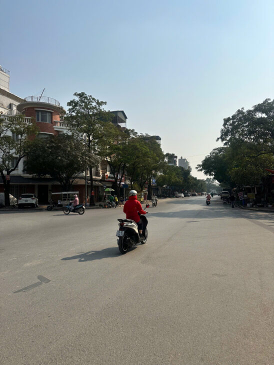 BIỆT THỰ KĐT ĐẠI KIM – DT 80M2 x 5T – MT 5.2M – 47 TỶ – VỈA HÈ- KD ĐỈNH-ĐƯỜNG Ô TÔ TRÁNH