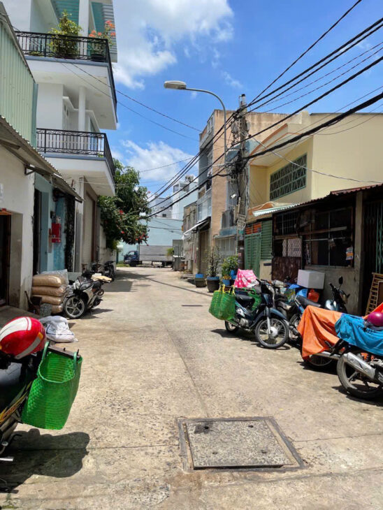 BÁN NHÀ QUẬN 8 – 3 TẦNG HOÀN CÔNG ĐỦ – HẺM XE TẢI – 5TỶ LH 0399833339