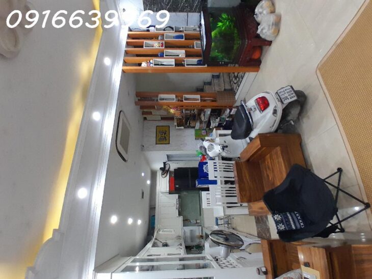 BÁN NHÀ HOÀNG HOA THÁM, 46M 5 TẦNG, Ô TÔ ĐỖ CỬA, NHỈNH 9 TỶ!