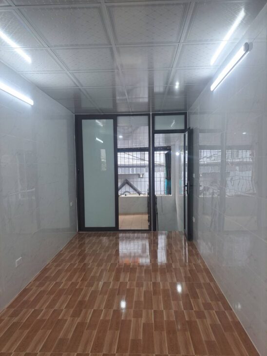 Bán nhà Vĩnh Hưng giá 1.75 tỷ, diện tích 25m2, 2 tầng, mặt tiền 3m