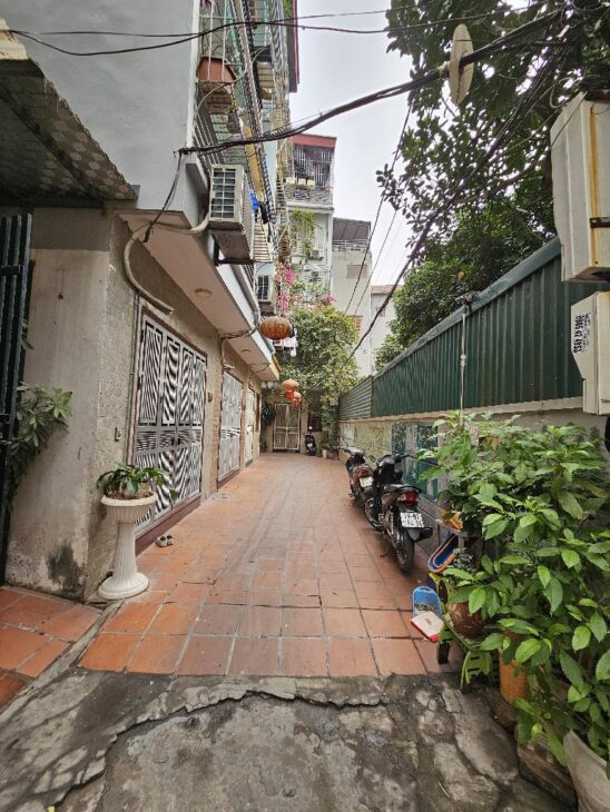 BÁN NHÀ- NGỌC THỤY- CẠNH TRƯỜNG VIỆT PHÁP- CÔNG VIÊN NGỌC THỤY- DÂN XÂY- TẶNG NỘI THẤT -NHỈNH 5 TỶ