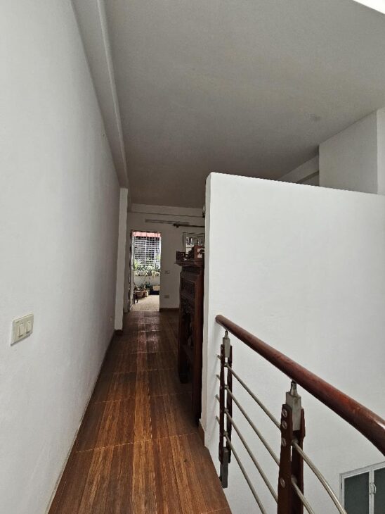 BÁN NHÀ- NGỌC THỤY- CẠNH TRƯỜNG VIỆT PHÁP- CÔNG VIÊN NGỌC THỤY- DÂN XÂY- TẶNG NỘI THẤT -NHỈNH 5 TỶ