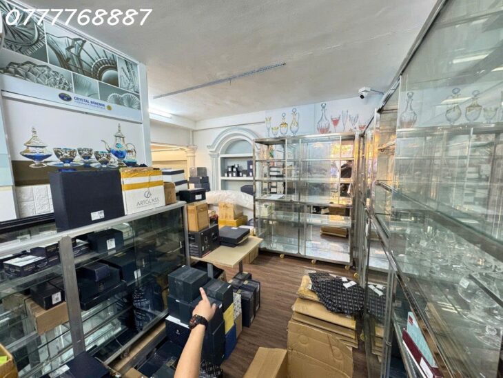 Cho thuê nhà MT 160 Võ Thị Sáu, Quận 3 85m2 4 tầng, Nhà siêu đẹp