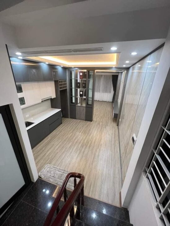 ⚜️ NHỈNH 12 TỶ, HOÀNG VĂN THÁI, 3 Ô TÔ TRÁNH, 43M2 5T MT 4M ĐẸP LONG LANH ⚜️