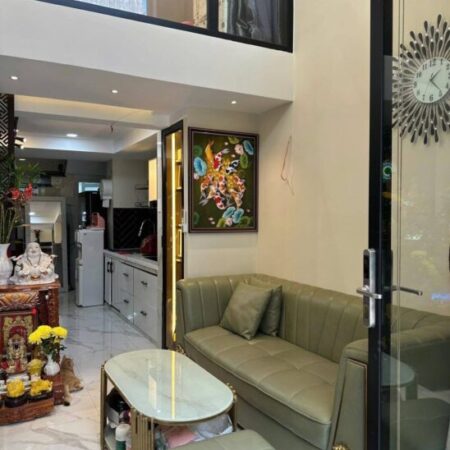 Bán nhà 4 tầng 30m cực đẹp ngõ 312 Đường Láng, Ngã Tư Sở