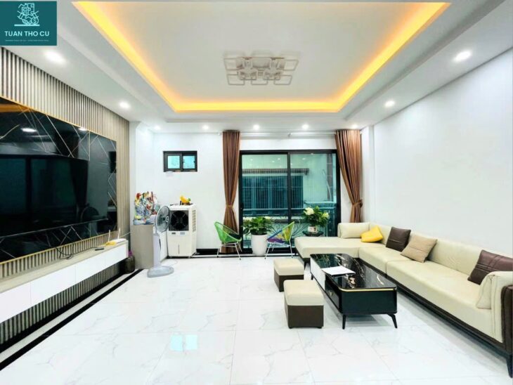 Bán nhà Tam Trinh, Ô Tô đỗ cổng, 30m ra Phố, Thiết Kế Đẹp, 5 Ngủ, 36/50m2, Nhỉnh 5 tỷ