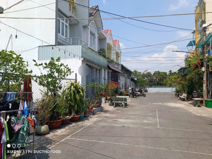 Bán nhanh Đất đẹp hiếm có 5.5x17m full thổ, hẻm nhựa xe hơi 7m khu dân trí TX33 nhỉnh 4Tỷ