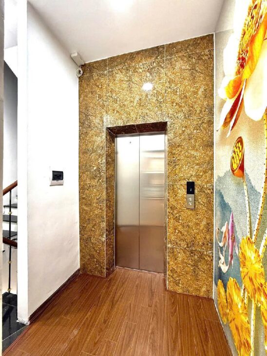 Xuân La Tây Hồ – Phân lô ô tô vào nhà – 6 tầng thang máy – full nội thất – chỉ 15.3 tỷ