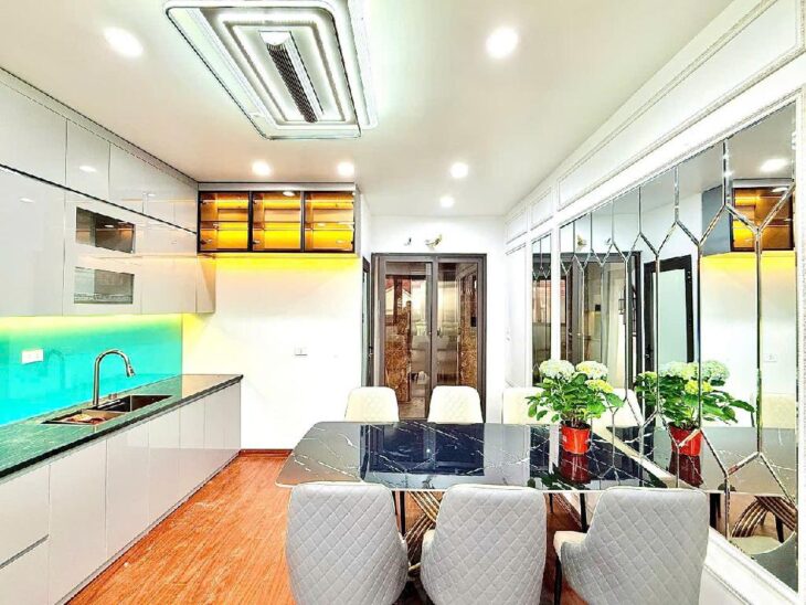 Xuân La Tây Hồ – Phân lô ô tô vào nhà – 6 tầng thang máy – full nội thất – chỉ 15.3 tỷ