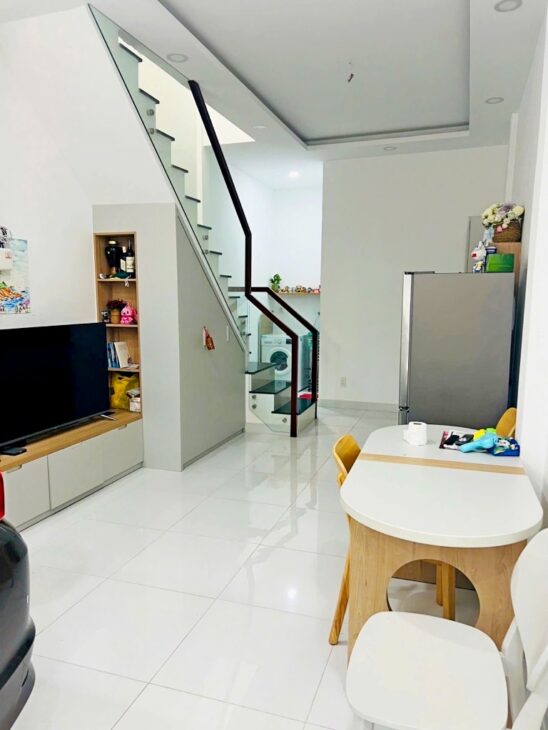 Mặt tiền Nguyễn Đức Ngữ nở hậu 52m2 chỉ 7 tỷ