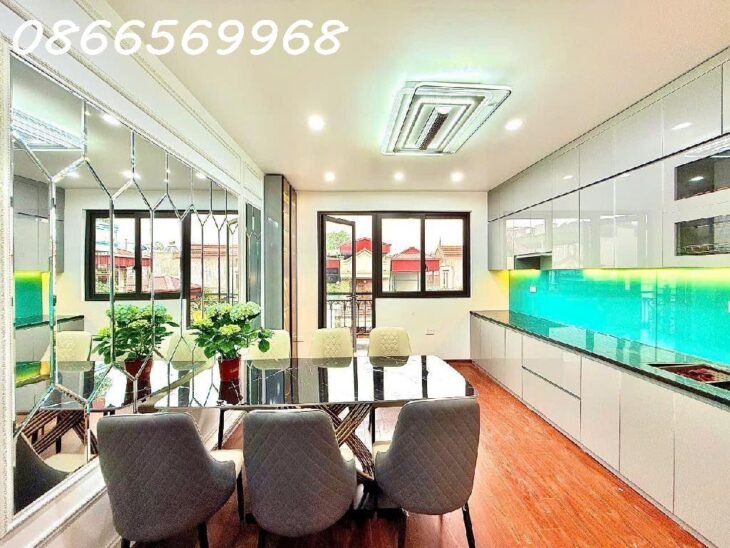 PHÂN LÔ Ô TÔ TRÁNH, 40M x 6T THANG MÁY, FULL NỘI THẤT, Ở NGAY, XUÂN LA, TÂY HỒ, 15.34 TỶ