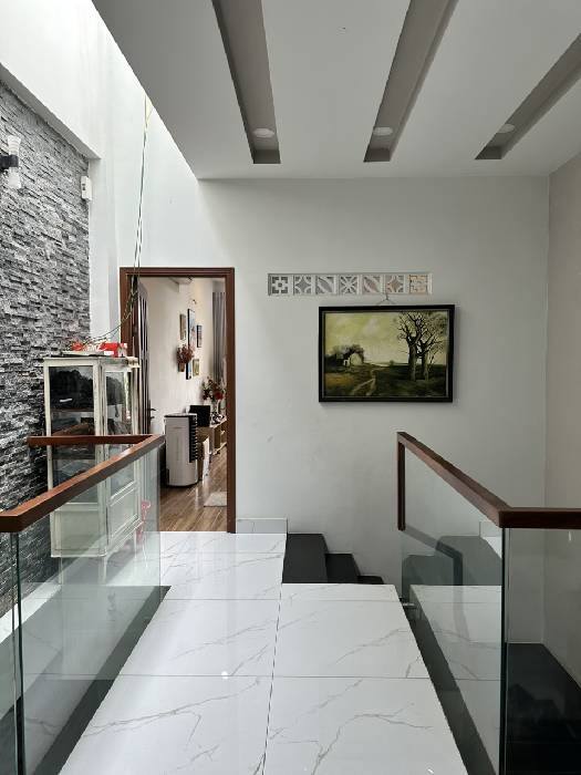 Bán nhà Ngay Cầu Vượt Hương Lộ 2 – Đường 6m – 112m2 – 2 tầng đúc bt – Nhỉnh 5 tỷ