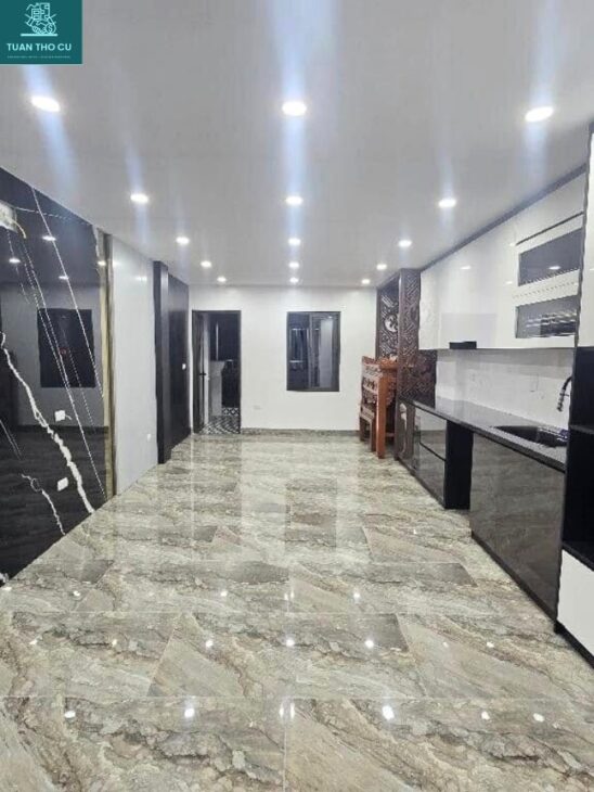 BÁN NHÀ TAM TRINH, GARA Ô TÔ, THANG MÁY, FULL NỘI THẤT ĐẸP, 65M², NHỈNH 13 TỶ