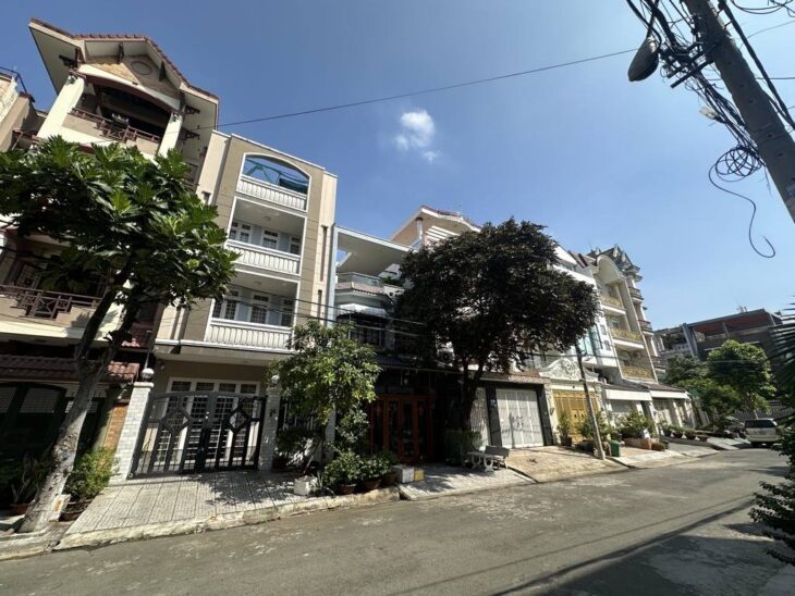 Bán LÔ GÓC 2 MẶT TIỀN – Phường Bình Trị Đông B, B.Tân – 238m2( 12×20) – 4 tầng đúc – 29 tỷ