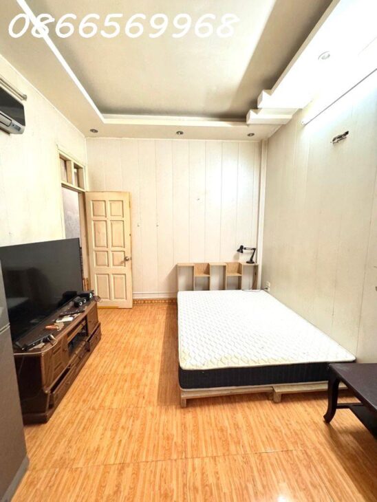 NHÀ DÂN XÂY 43M, MT 5M, SÁT MẶT ĐƯỜNG LÁNG, ĐỐNG ĐA, Ở NGAY, CHỈ 10.48 TỶ