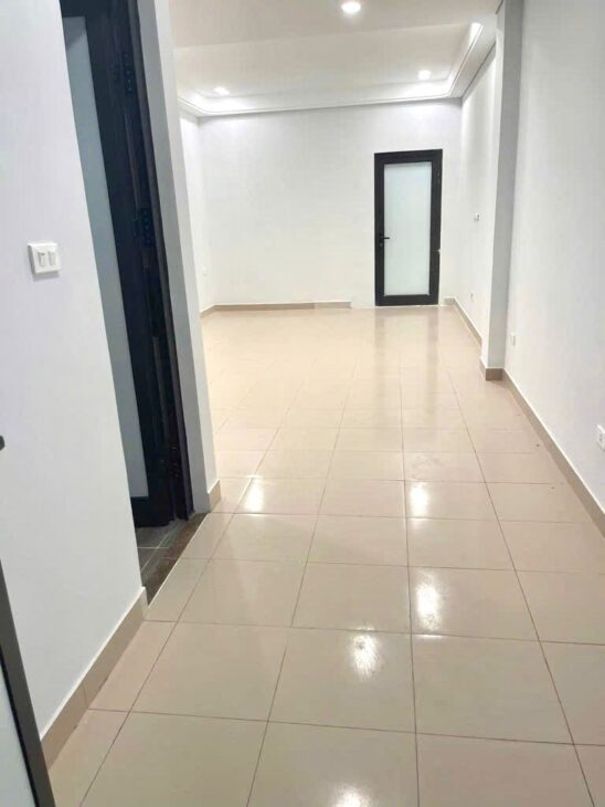 TÒA NHÀ MẶT PHỐ TRẦN DUY HƯNG, 98M x 8T THANG MÁY, VỈA HÈ RỘNG, SIÊU KINH DOANH, 47.8 TỶ