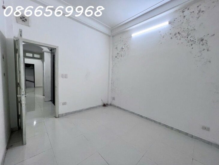 PHÂN LÔ Ô TÔ ĐỖ CỬA, 47/50M x 6T THANG MÁY, LẠC LONG QUÂN, GIÁ TỐT 11.48 TỶ