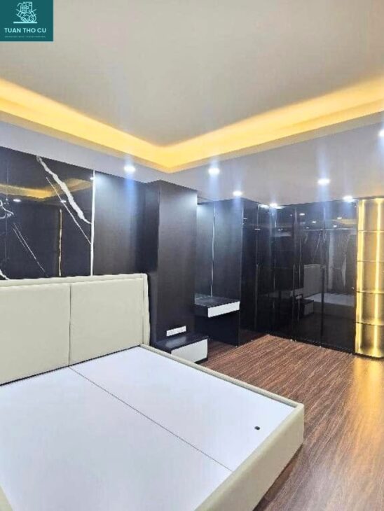 BÁN NHÀ TAM TRINH, GARA Ô TÔ, THANG MÁY, FULL NỘI THẤT ĐẸP, 65M², NHỈNH 13 TỶ