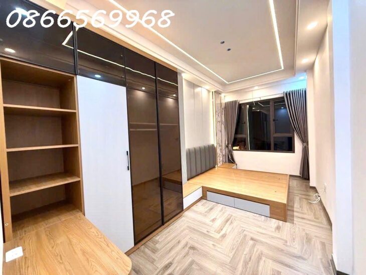 NHÀ ĐẸP Ở NGAY, 26/30M x 4T, FULL NỘI THẤT, THỊNH QUANG, ĐỐNG ĐA, GẦN Ô TÔ, 7.49 TỶ