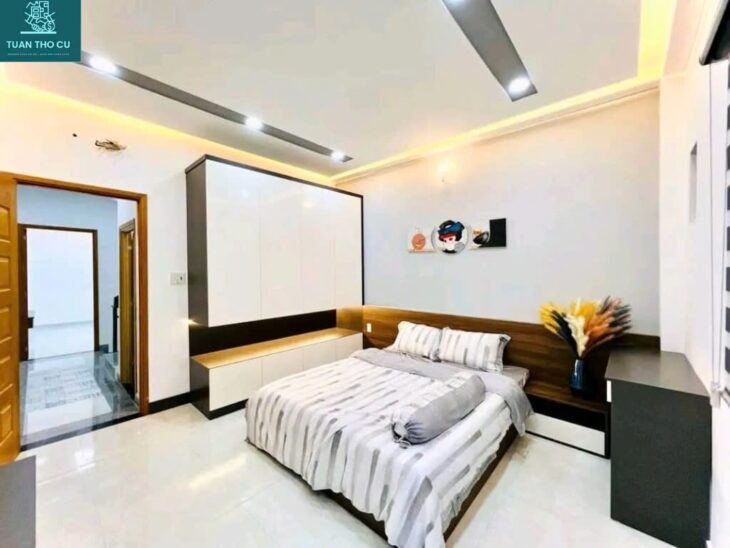 Bán nhà Tam Trinh, Ô Tô đỗ cổng, 30m ra Phố, Thiết Kế Đẹp, 5 Ngủ, 36/50m2, Nhỉnh 5 tỷ