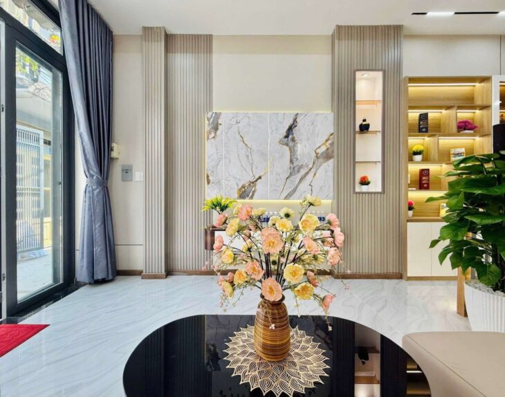 NHÀ ĐẸP GÒ VẤP – FULL NỘI THẤT – CÁCH ĐƯỜNG SỐ 1 CHỈ 50M – 5 PHÚT RA CÔNG LÀNG HOA, SIÊU THỊ