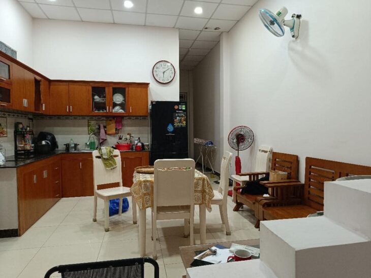 – Mặt tiền hẻm kinh doanh 80m2, 4 tầng, tặng nội thất đầy đủ, 4×20, 88 Nguyễn Văn Quỳ, Phú Thuận