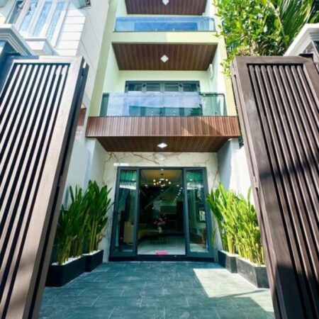 – NHÀ MỚI HOÀN THIỆN ĐẦY ĐỦ NỘI THẤT CAO CẤP, 83m2, 4×21, cách Mặt Tiền 50m, 836 Huỳnh Tấn Phát,