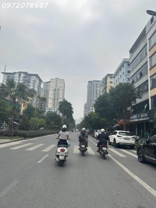 Bán Nhà Đẹp Gần Ngã Tư Vạn Phúc 35m*5 Tầng, Nhỉnh 5 TỷAlo ngay: 0972.078.667