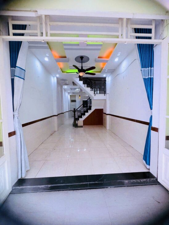 NHÀ MỚI XÂY HẺM XE HƠI NGAY QUANG TRUNG , Gò vấp