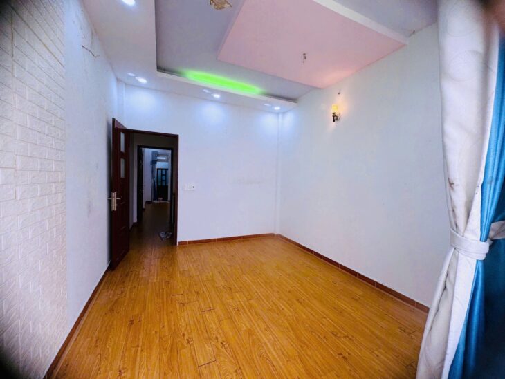 NHÀ MỚI XÂY HẺM XE HƠI NGAY QUANG TRUNG , Gò vấp