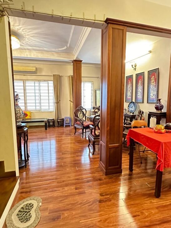 Nguyễn Văn Huyên Cầu Giấy – lô góc – MT rộng – gần phố – 66m chỉ 15 tỷ