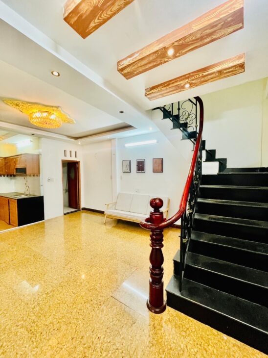 BÁN BIỆT THỰ MINI HIỆP THÀNH – HẺM THÔNG THOÁNG – 80m2 – CÓ SÂN ĐỂ XE – 4.9 tỷ.