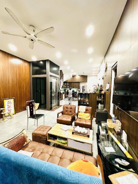 Siêu phẩm Ba Đình – 70m – lô góc – 6 tầng thang máy – Kinh doanh – 19 tỷ